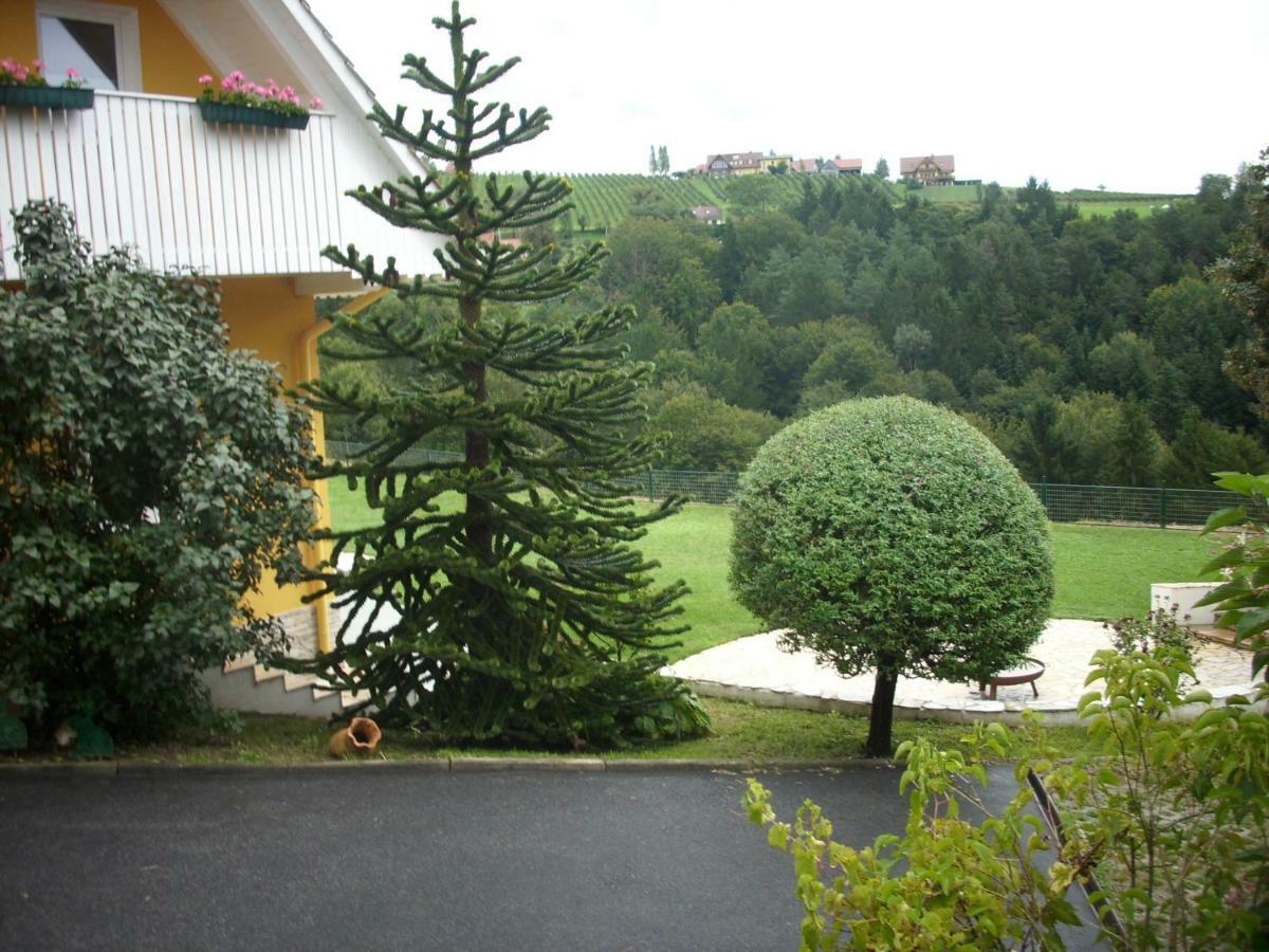 Gaestehaus Maxltoni Kitzeck im Sausal Ngoại thất bức ảnh